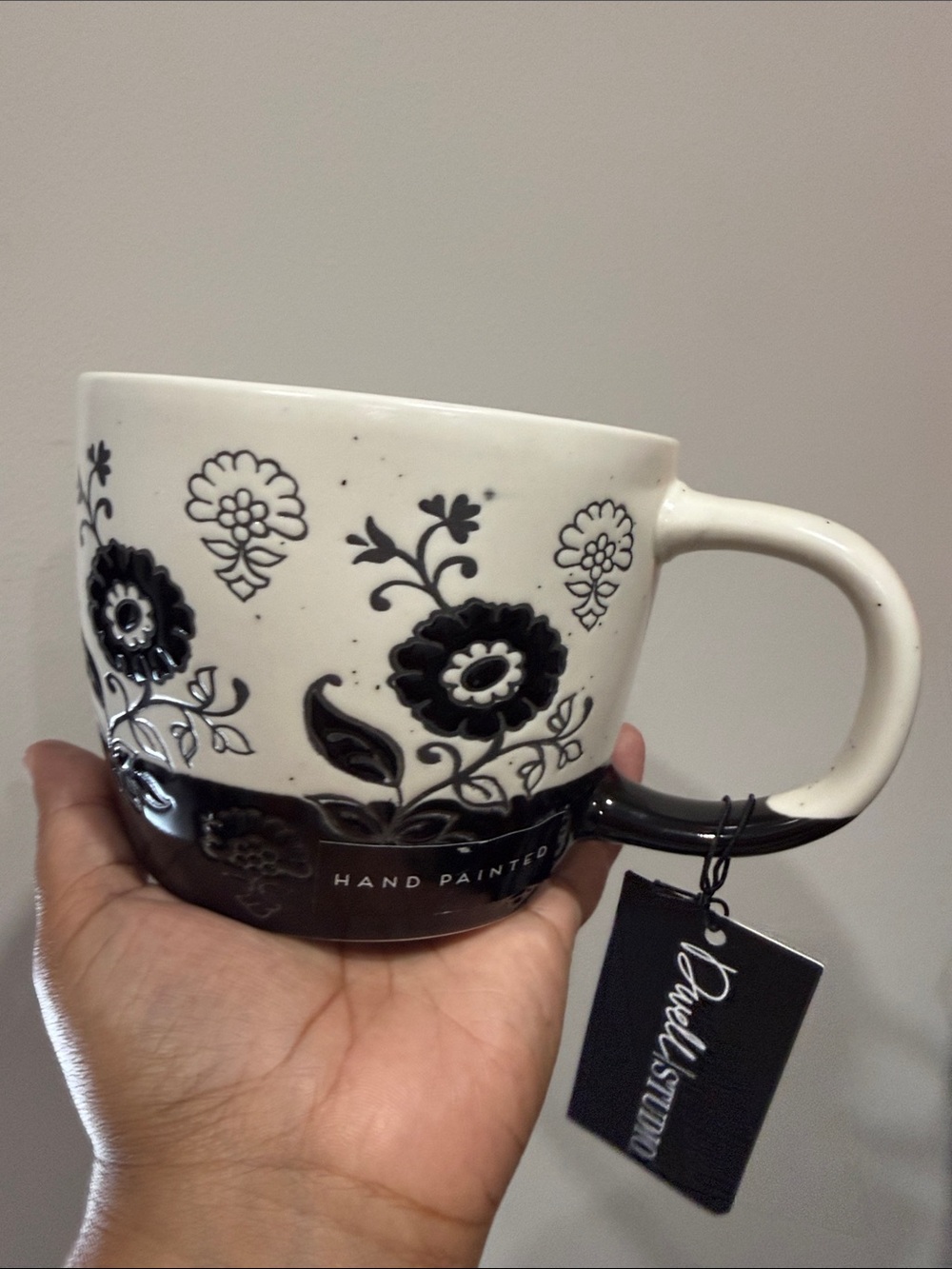Hand-Painted Brand new Black White Floral Mug textured gifts coffee tea